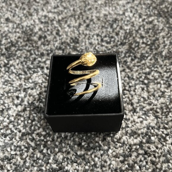 21k Pure Gold Adjustable Snake Ring 5.19 Grams Stamped 21k - Picture 4 of 6